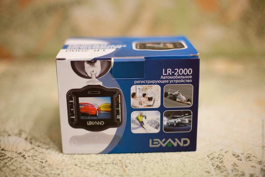 видеорегистратор Lexand LR-2000